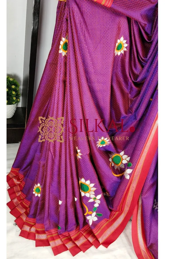 Traditional_Khun_Kasuti_Saree_SKL04088