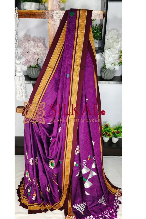 Traditional_Khun_Kasuti_Saree_SKL04097