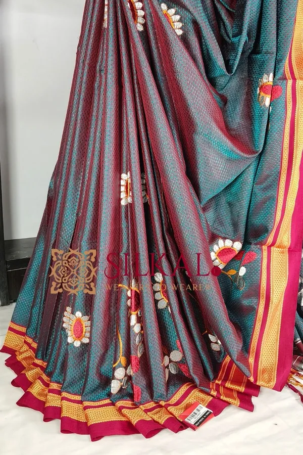 Traditional_Khun_Kasuti_Saree_SKL04099