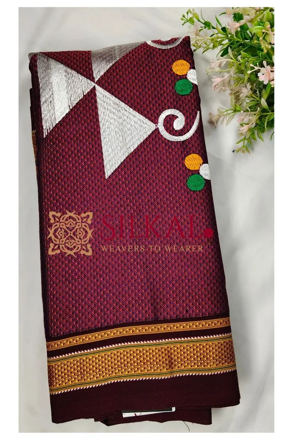 Traditional_Khun_Kasuti_Saree_SKL04106