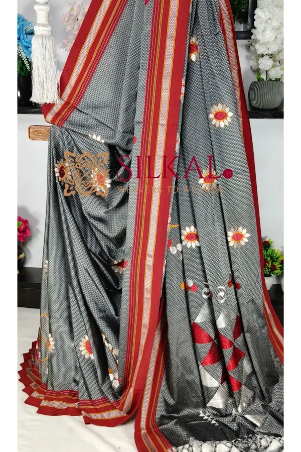 Traditional_Khun_Kasuti_Saree_SKL04107