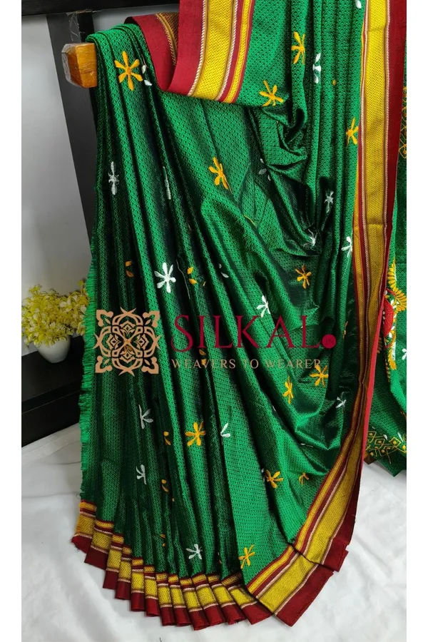 Traditional_Khun_Kasuti_Saree_SKL04263