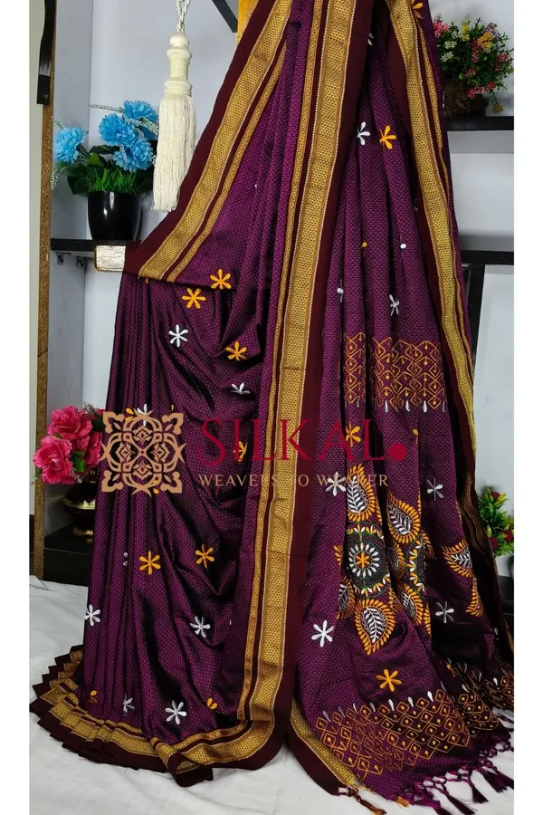 Traditional_Khun_Kasuti_Saree_SKL04266