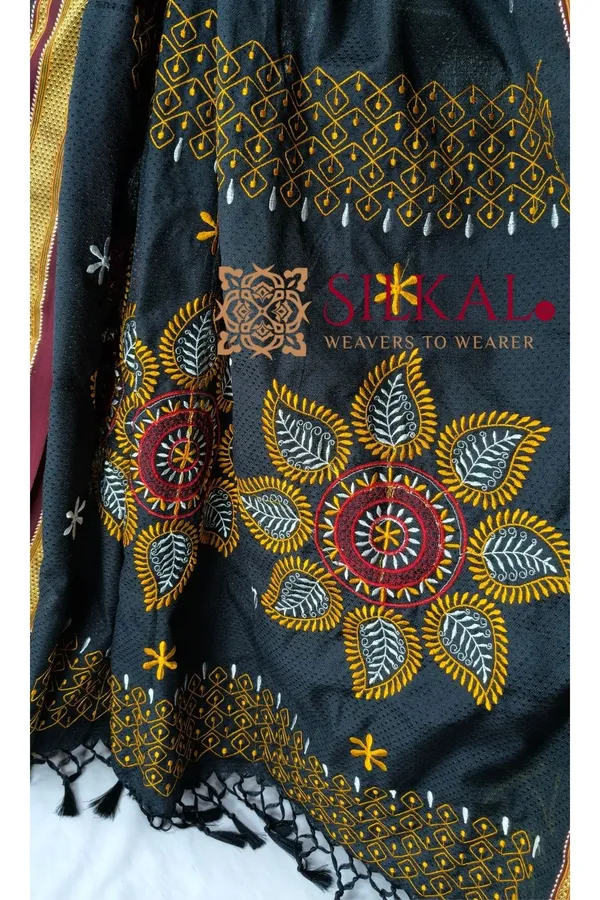 Traditional_Khun_Kasuti_Saree_SKL04267