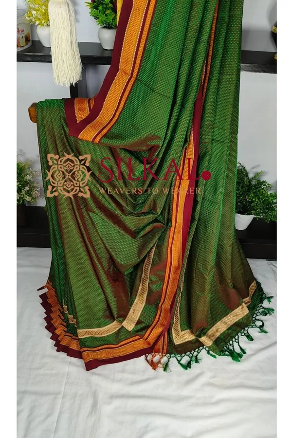 Traditional_Khun_Lace_Work_Saree_SKL04274