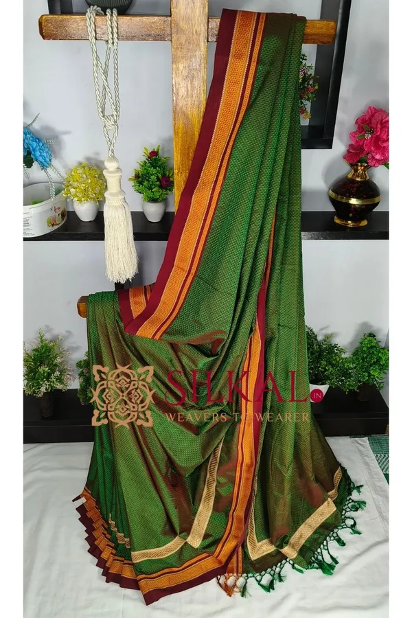 Traditional_Khun_Lace_Work_Saree_SKL04274
