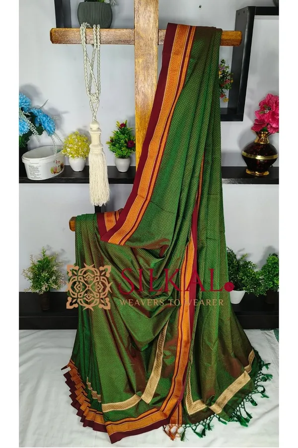 Traditional_Khun_Lace_Work_Saree_SKL04274
