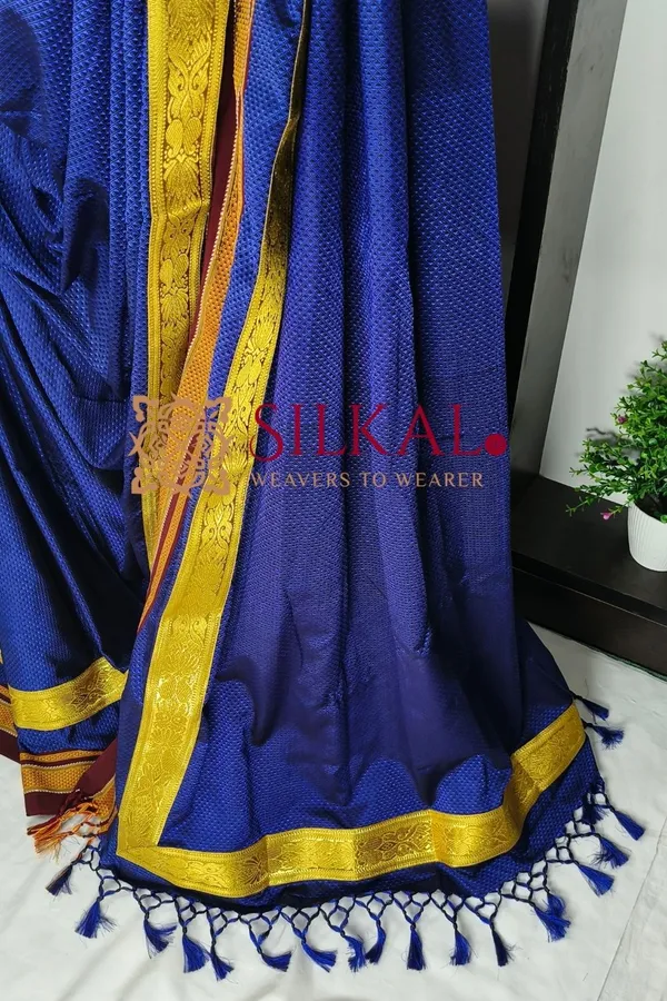 Traditional_Khun_Lace_Work_Saree_SKL04277