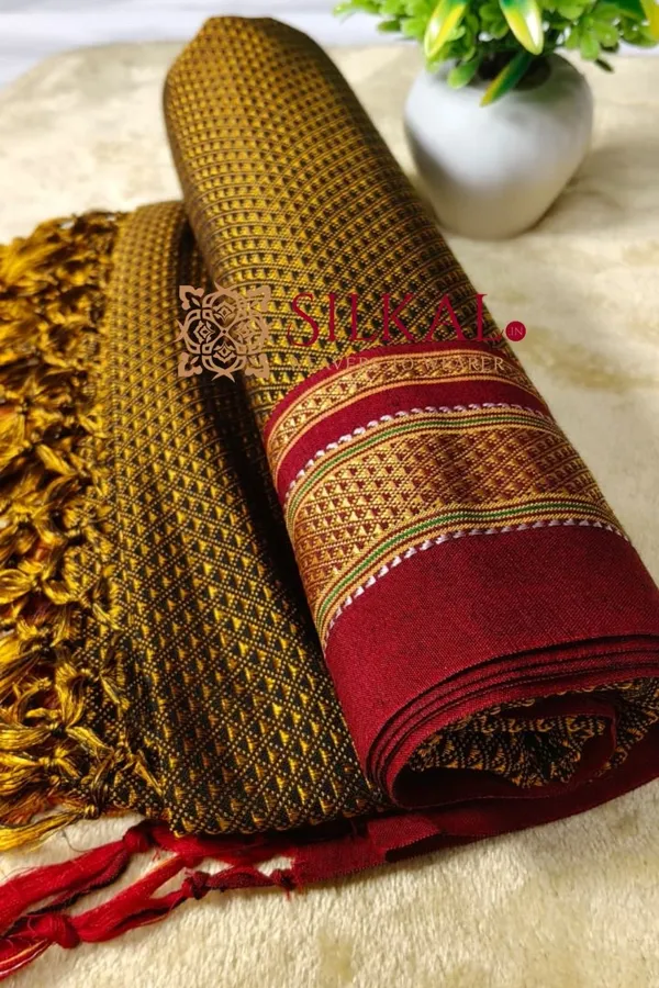 Traditional_khun_Dupatta_With_Tassels_SKLD03907