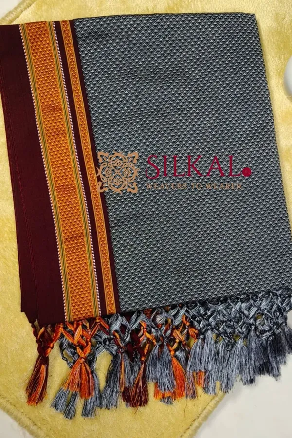 Traditional_khun_Dupatta_With_Tassels_SKLD03909