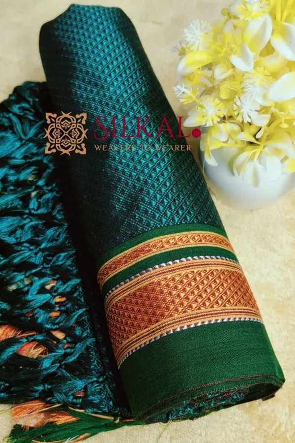 Traditional_khun_Dupatta_With_Tassels_SKLD03914