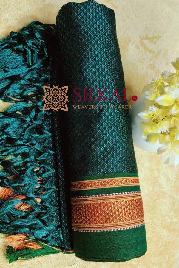 Traditional_khun_Dupatta_With_Tassels_SKLD03914
