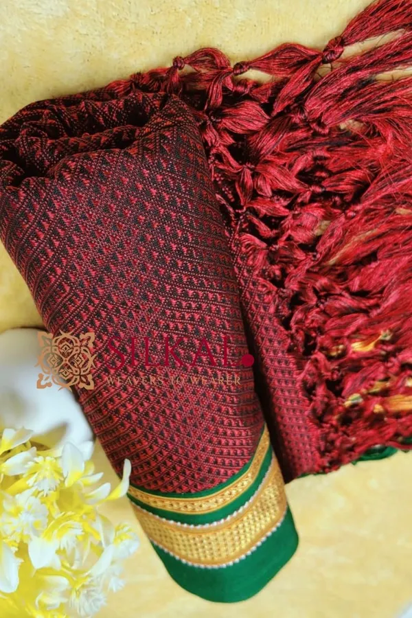 Traditional_khun_Dupatta_With_Tassels_SKLD03921