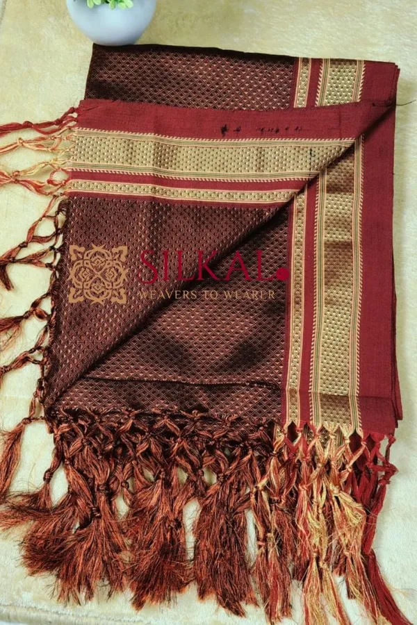 Traditional_khun_Dupatta_With_Tassels_SKL03923