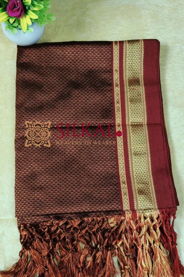Traditional_khun_Dupatta_With_Tassels_SKL03923