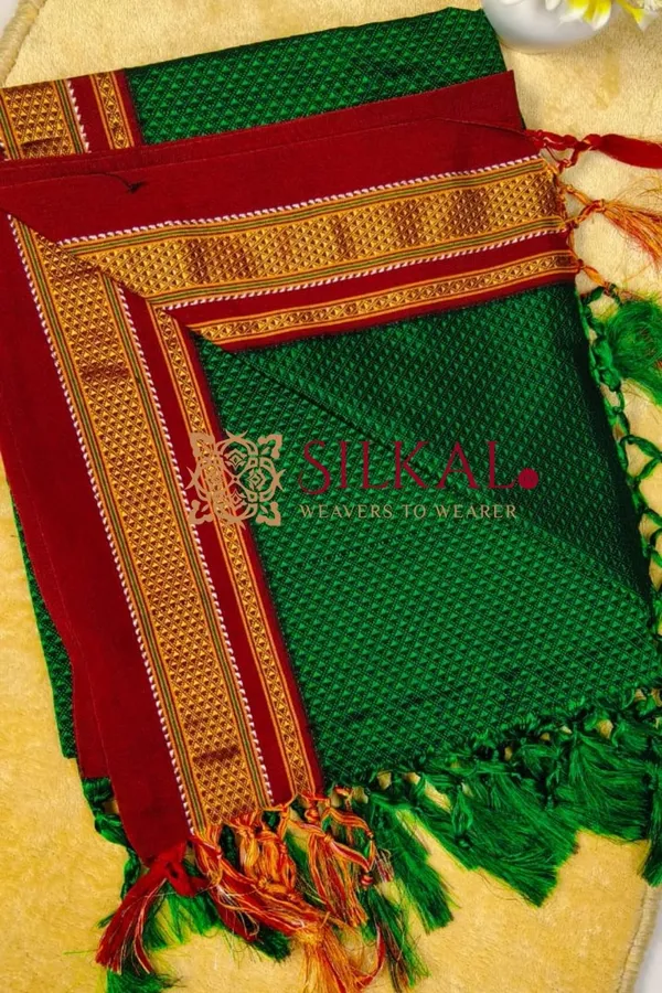 Traditional_khun_Dupatta_With_Tassels_SKLD03924