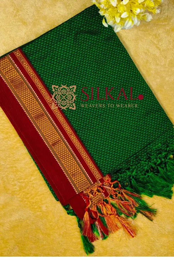Traditional_khun_Dupatta_With_Tassels_SKLD03924