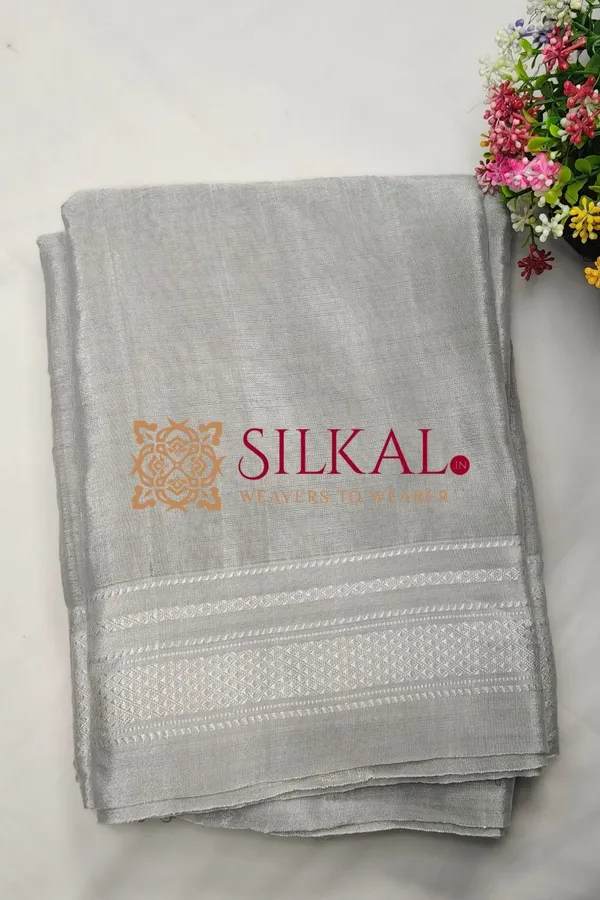 Ilkal_Handloom_Viscose_Silk_Chikki_Paras_Border_Saree_Code-_SKL03831