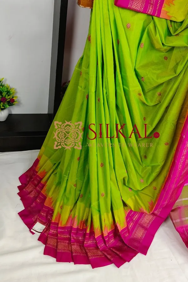 Ilkal_Buta_Cotton_Silk_Temple_Saree_SKL03899