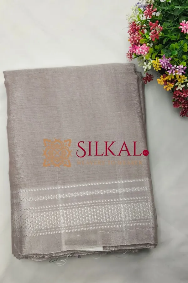 Ilkal_Handloom_Viscose_Silk_Chikki_Paras_Border_Saree_Code-_SKL03838