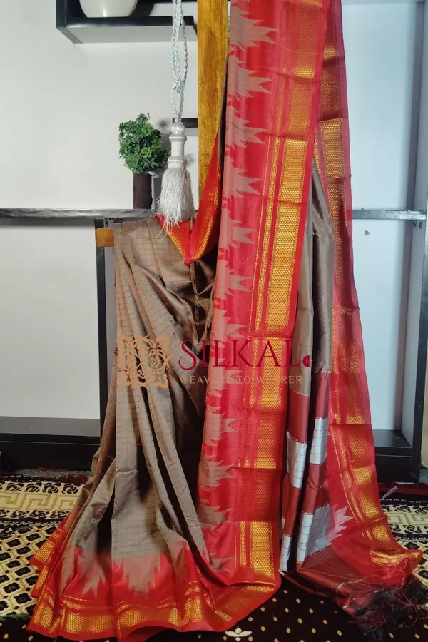 One_Side_Border_Chandarana_Temple_Saree_Code-_SKL1472