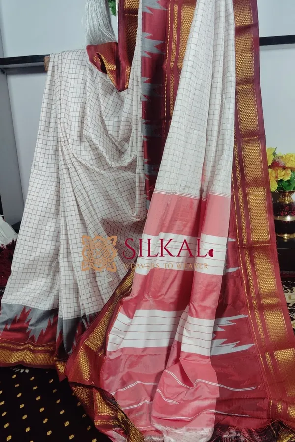 One_Side_Border_Chandarana_Temple_Saree_Saree_Code-_SKL1471