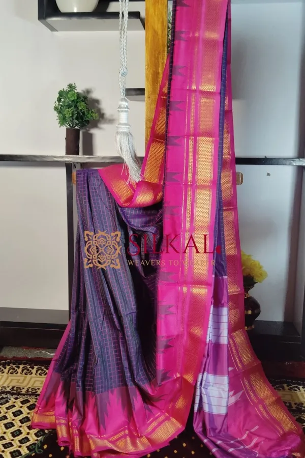 One_Side_Border_Chandarana_Temple_Saree_Saree_Code-_SKL1242