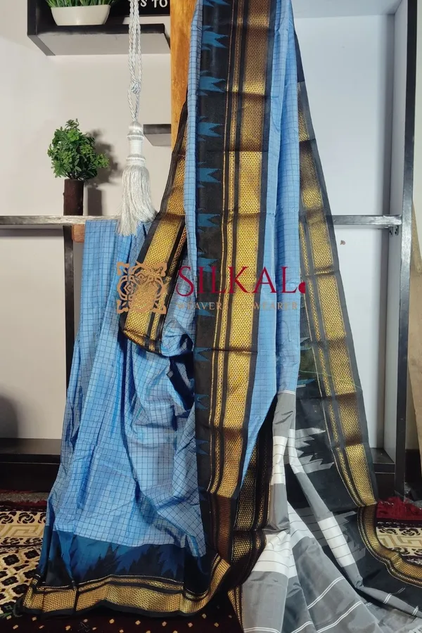 One_Side_Border_Chandarana_Temple_Saree_Code-_SKL1774