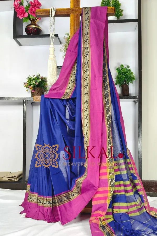 Narayan_Peth_Plain_Cotton_Saree_With_Patti_Pallu_Code-_SKL03582