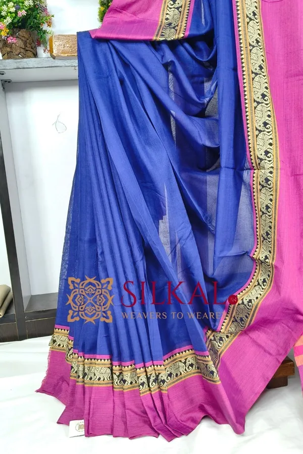 Narayan_Peth_Plain_Cotton_Saree_With_Patti_Pallu_Code-_SKL03582