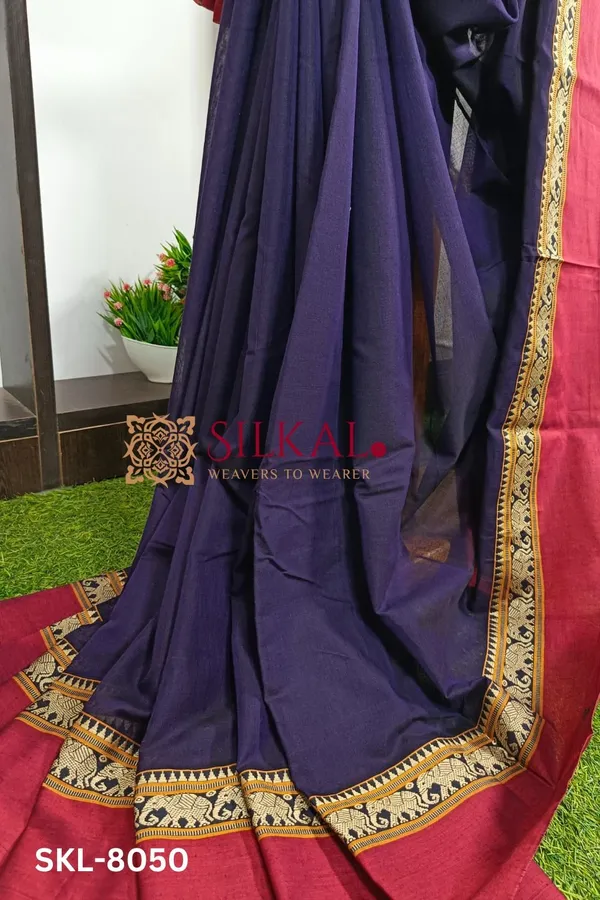 Narayan_Peth_Plain_Cotton_Saree_With_Patti_Pallu_Code-_SKL1608