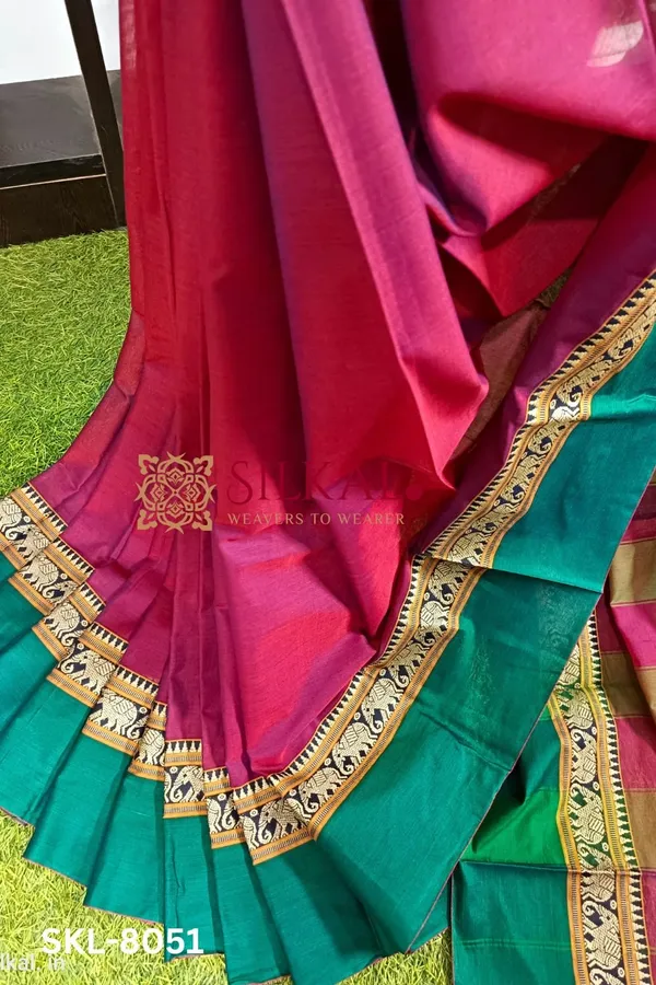 Narayan_Peth_Plain_Cotton_Saree_With_Patti_Pallu_Saree_Code-_SKL1609
