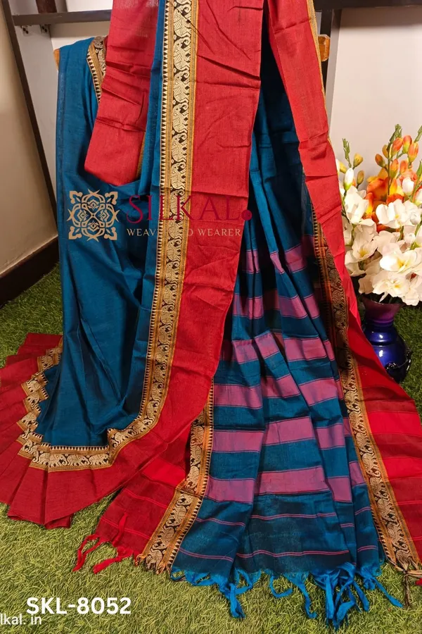 Narayan_Peth_Plain_Cotton_Saree_With_Patti_Pallu_Code-_SKL1157