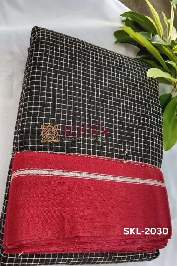 Patteda_Anchu_Checks_With_Plain_Border_Saree_Code-_SKL1086