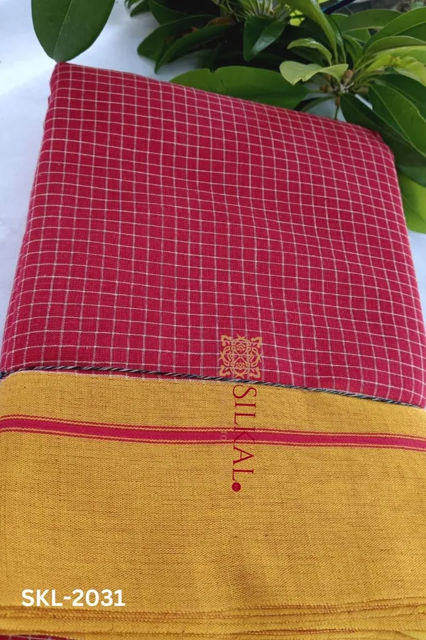 Patteda_Anchu_Checks_With_Plain_Border_Saree_Code-_SKL1034