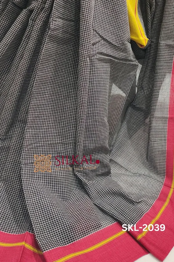 Patteda_Anchu_Pure_Cotton_Ganga_Jamuna_Handwoven_Saree_Saree_Code-_SKL1035