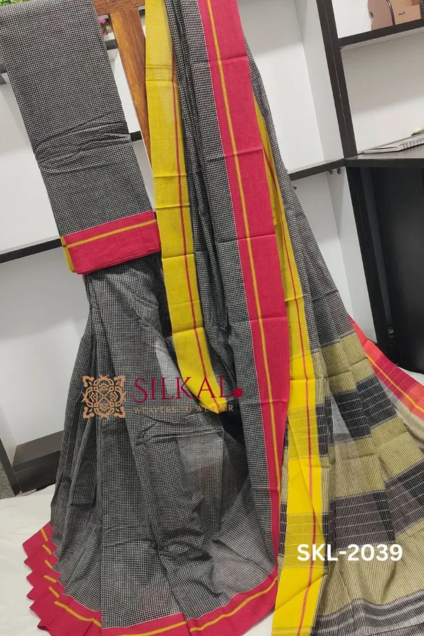 Patteda_Anchu_Pure_Cotton_Ganga_Jamuna_Handwoven_Saree_Saree_Code-_SKL1035