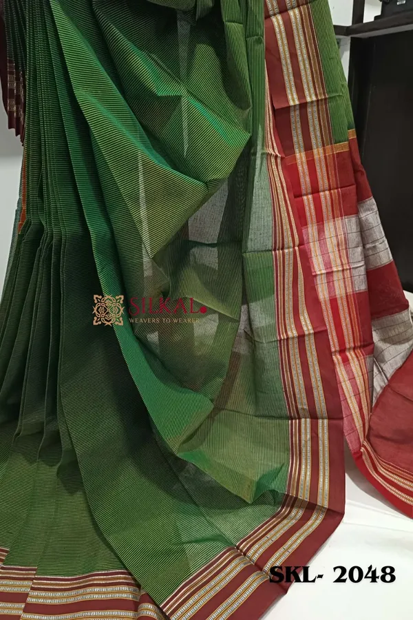 Ilkal_Viscose_Silk_Kaddi_Saree_With_Gomi_Border_Saree_Code-_SKL1375