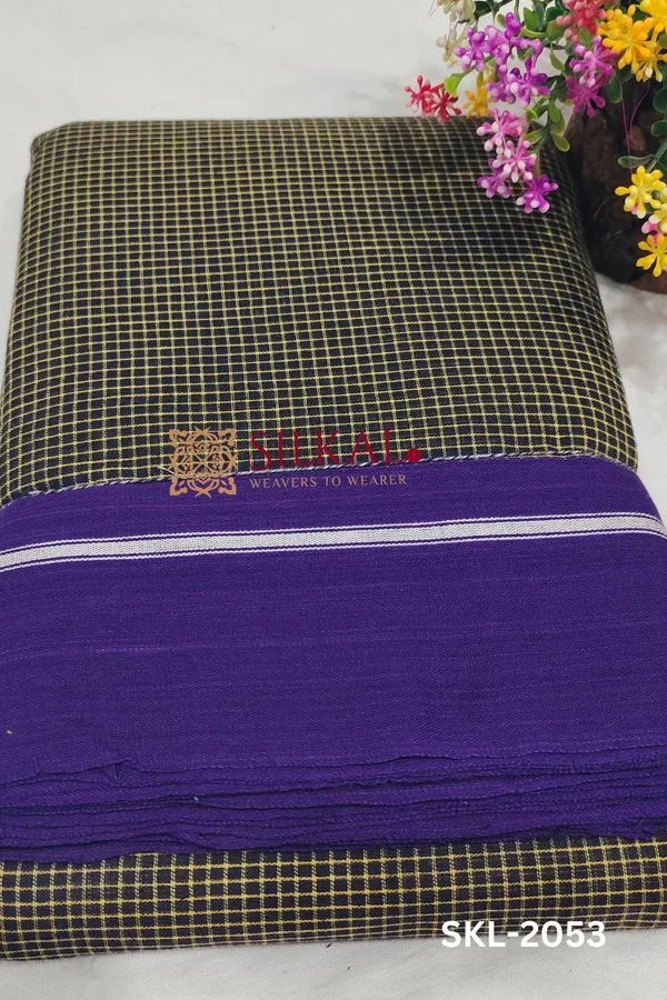 Patteda_Anchu_Checks_With_Plain_Border_Saree_Code-_SKL1140