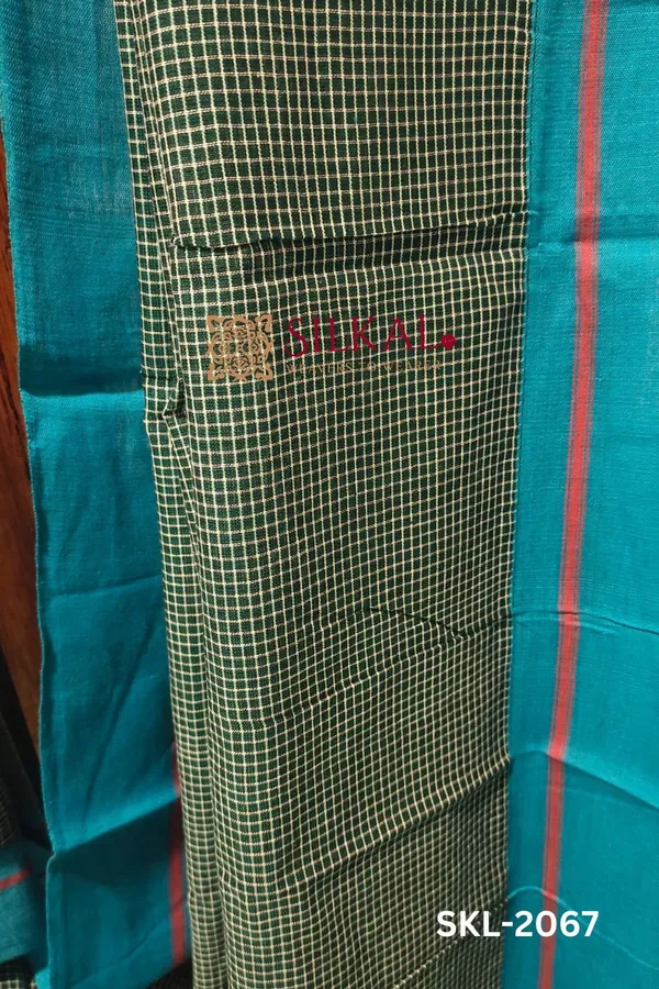 Patteda_Anchu_Checks_With_Plain_Border_Saree_Code-_SKL1687