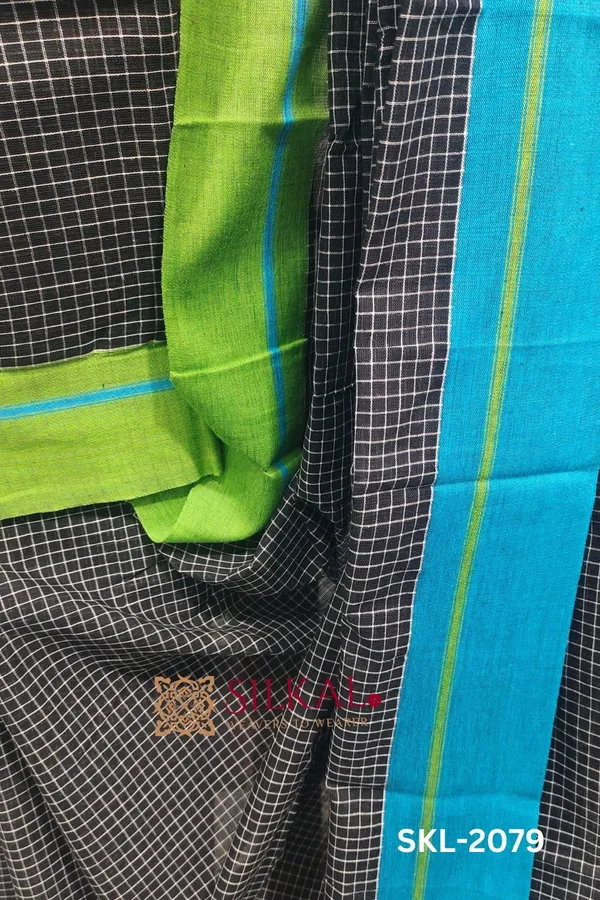 Patteda_Anchu_Checks_With_Plain_Border_Saree_Code-_SKL1099