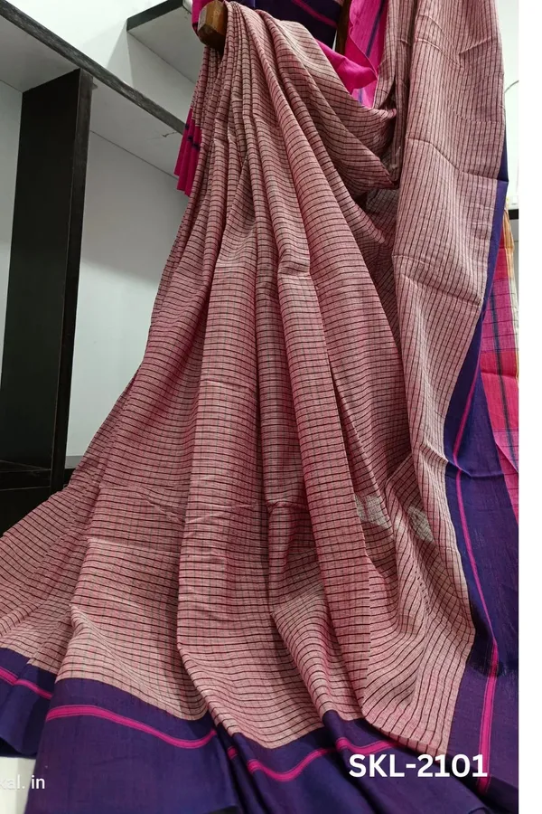 Patteda_Anchu_Checks_With_Plain_Border_Saree_Code-_SKL1525