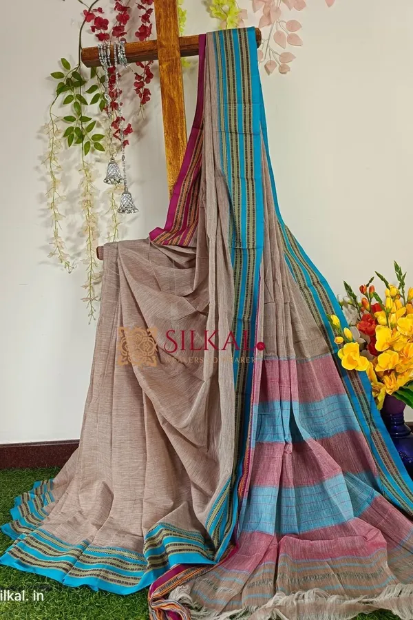 Patteda_Anchu_Pure_Cotton_With_Gaadi_Dhadi_Border_Saree_Saree_Code-_SKL1526