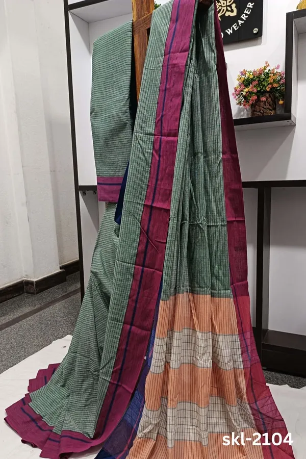 Patteda_Anchu_Pure_Cotton_Handwoven_Saree_Code-_SKL1131