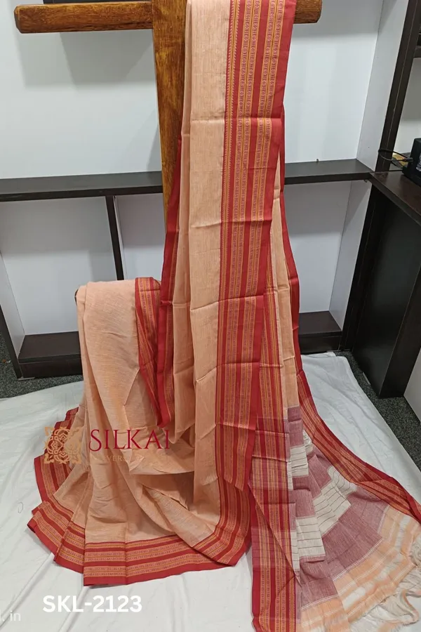 Patteda_Anchu_Pure_Cotton_With_Gaadi_Dhadi_Border_Saree_Saree_Code-_SKL1048
