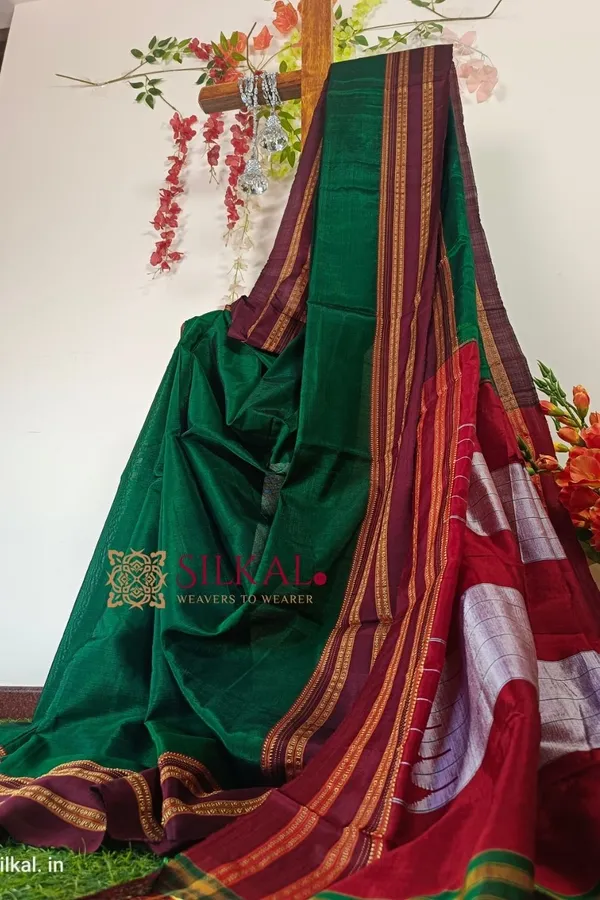 Ilkal_Handloom_Viscose_Cotton_Silk_Special_Gayatri_Border_Saree_Saree_Code-_SKL1043