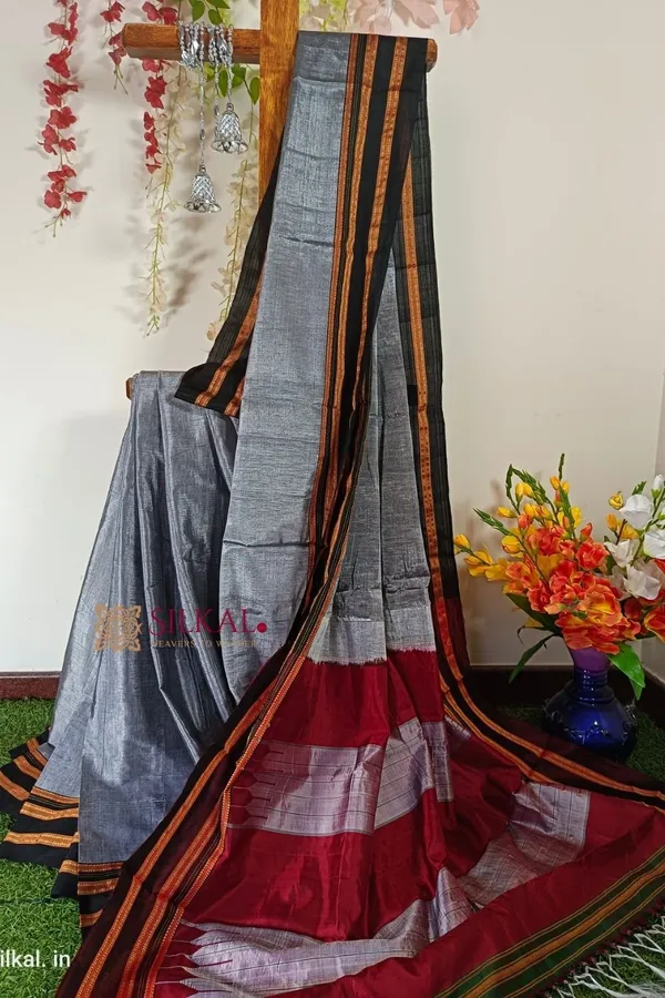 Ilkal_Handloom_Viscose_Cotton_Silk_Special_Gayatri_Border_Saree_Saree_Code-_SKL1591