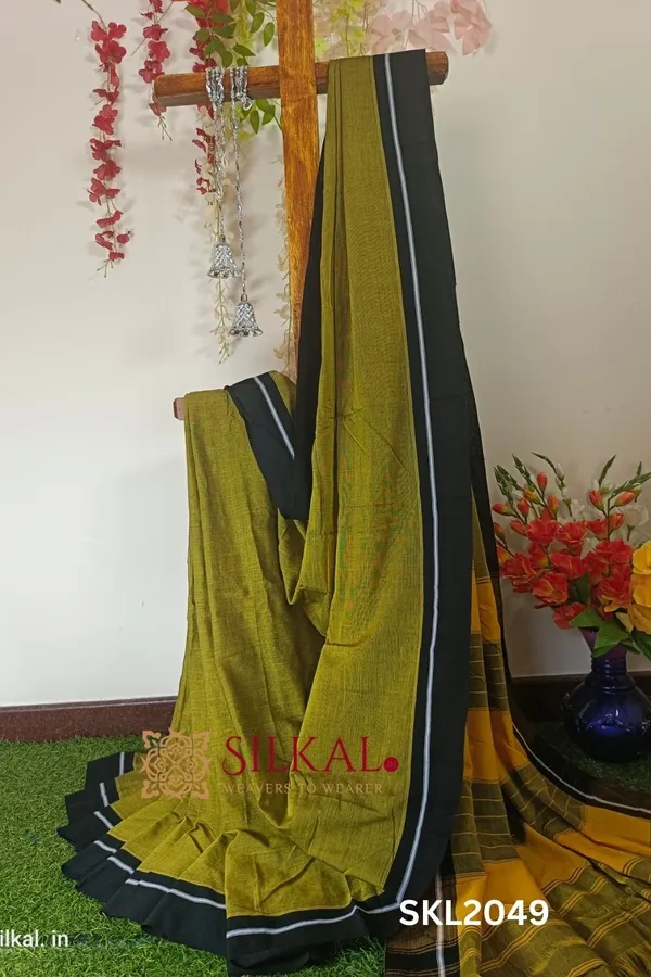 Patteda_Anchu_Pure_Cotton_Handloom_Saree_Saree_Code-_SKL1380