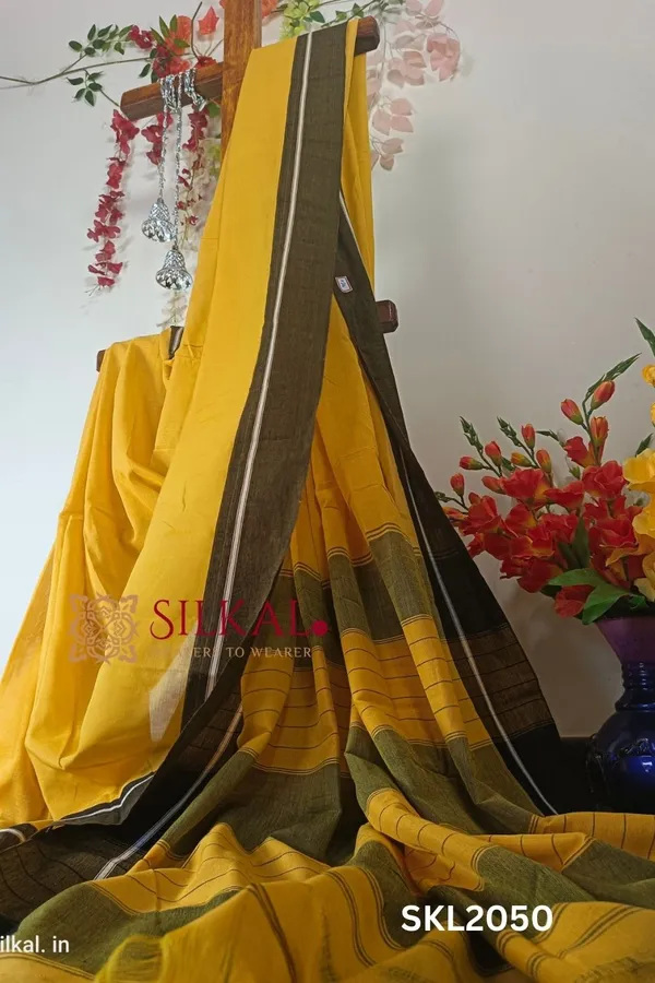 Patteda_Anchu_Pure_Cotton_Handloom_Saree_Code-_SKL1093