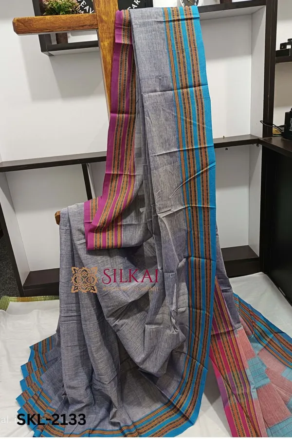 Patteda_Anchu_Pure_Cotton_Handwoven_Saree_With_Gaadi_Dadi_Border_Saree_Code-_SKL1381